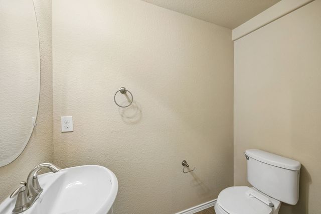 709 Cheyenne Drive, Aubrey, TX 76227