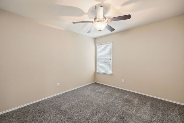 709 Cheyenne Drive, Aubrey, TX 76227