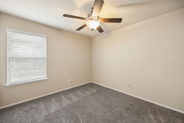 709 Cheyenne Drive, Aubrey, TX 76227