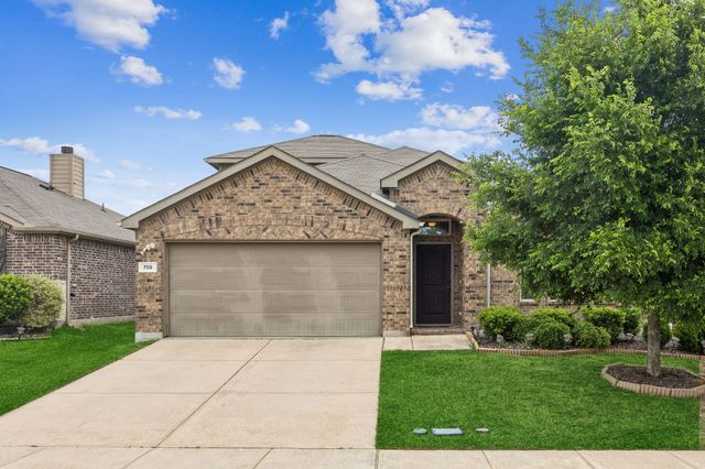 709 Cheyenne Drive, Aubrey, TX 76227