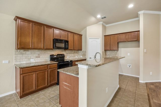 709 Cheyenne Drive, Aubrey, TX 76227