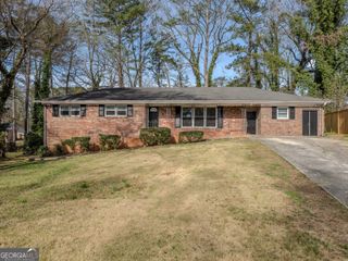 2428 Pine Springs Court, Decatur, GA 30034