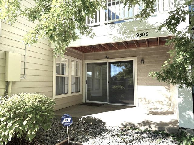 9308 Miles Dr, Lone Tree, CO 80124