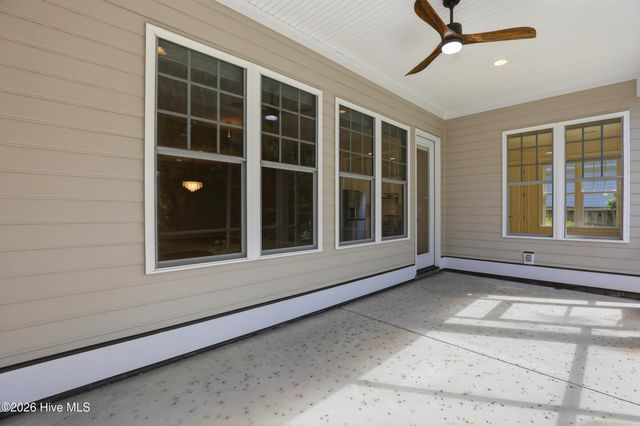 614 Tanbridge Road, Wilmington, NC 28405