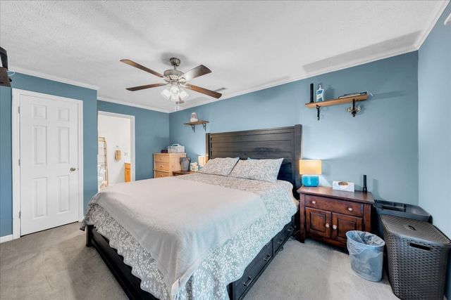 394 Lou Dr, Dowelltown, TN 37059