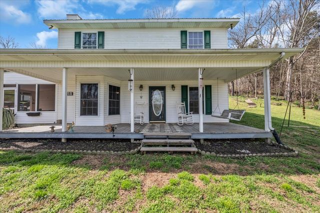 394 Lou Dr, Dowelltown, TN 37059