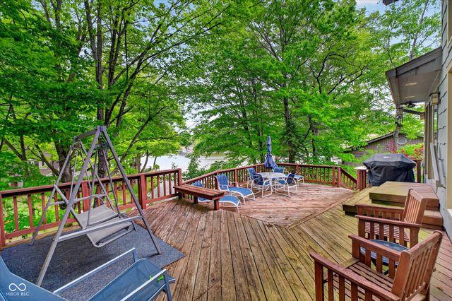 1711 Mulberry Circle, Noblesville, IN 46062