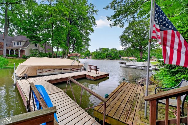 1711 Mulberry Circle, Noblesville, IN 46062
