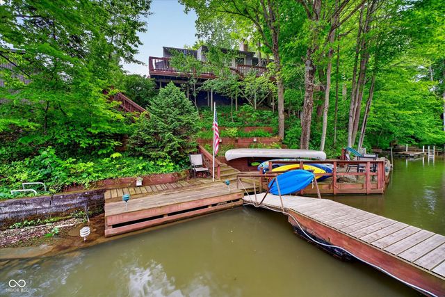 1711 Mulberry Circle, Noblesville, IN 46062