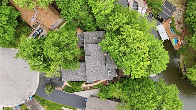 1711 Mulberry Circle, Noblesville, IN 46062