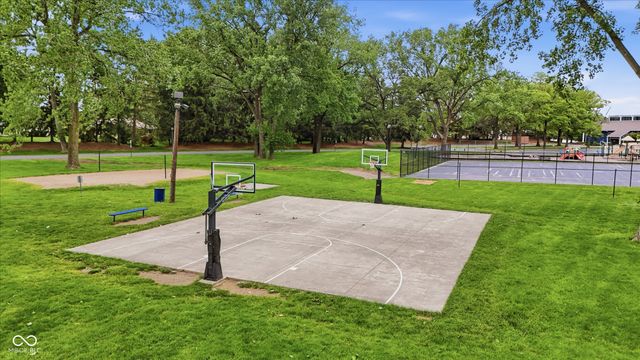 1711 Mulberry Circle, Noblesville, IN 46062