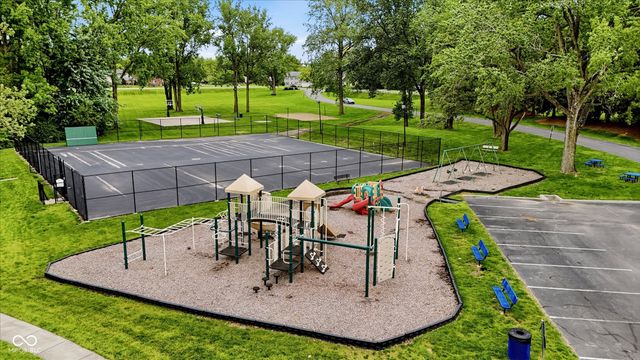 1711 Mulberry Circle, Noblesville, IN 46062