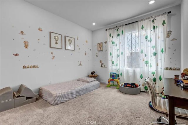 27676 Symphony, Valencia, CA 91381