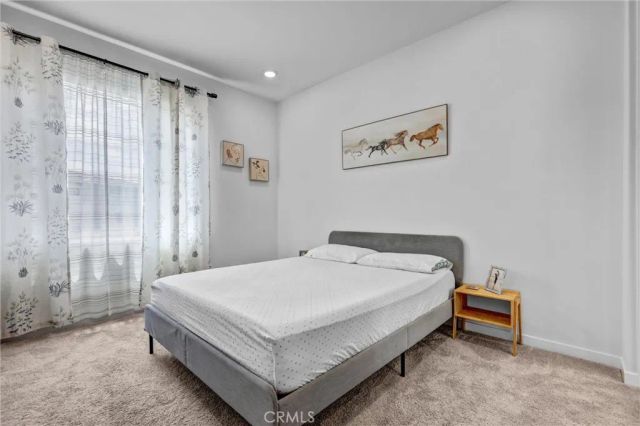 27676 Symphony, Valencia, CA 91381