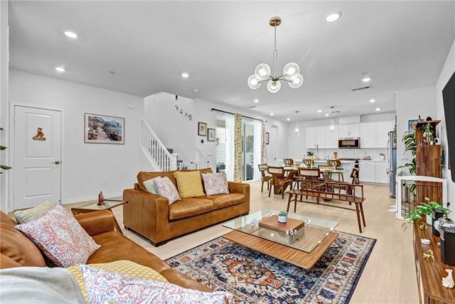 27676 Symphony, Valencia, CA 91381