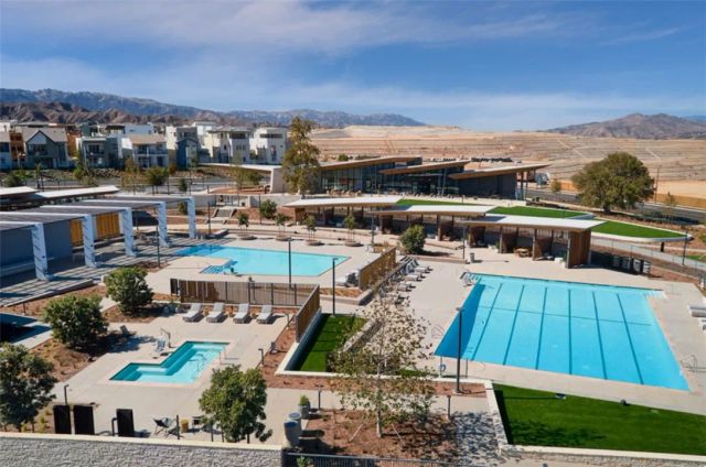 27676 Symphony, Valencia, CA 91381