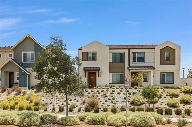 27676 Symphony, Valencia, CA 91381