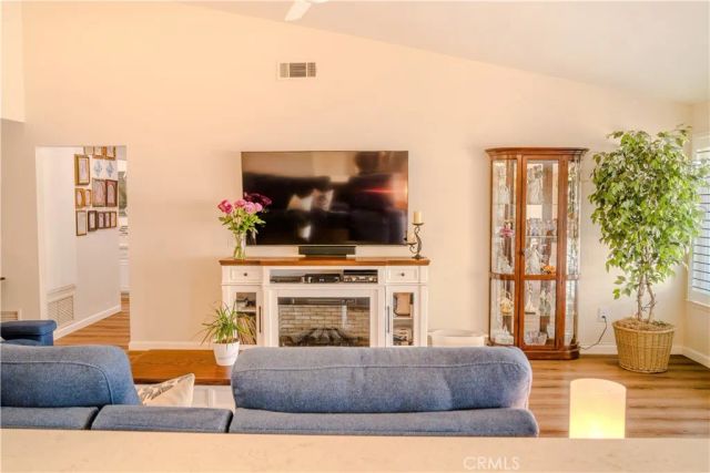 38011 Village 38, Camarillo, CA 93012