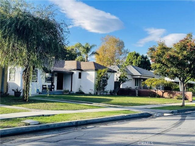 11313 Pennsylvania, South Gate, CA 90280