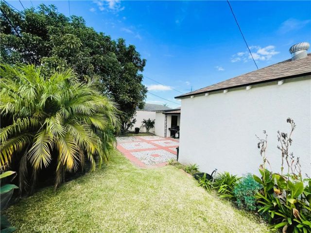 11313 Pennsylvania, South Gate, CA 90280