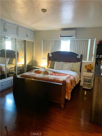 11313 Pennsylvania, South Gate, CA 90280