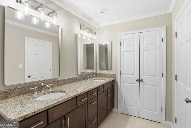 3845 Jettie Court SW, Lilburn, GA 30047