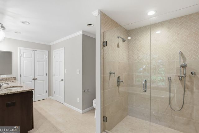 3845 Jettie Court SW, Lilburn, GA 30047