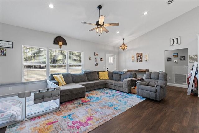 5231 NW 73RD STREET, Chiefland, FL 32626