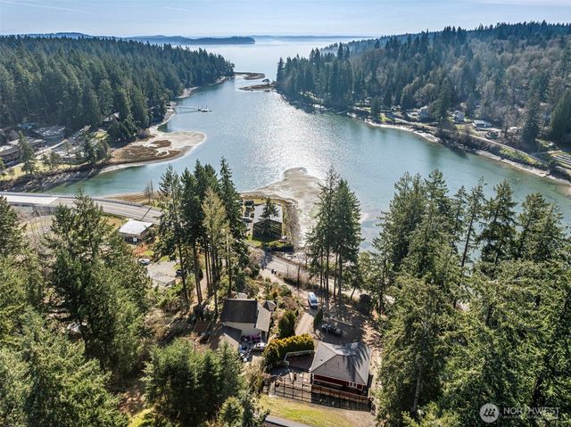 9710 Cramer Road NW, Gig Harbor, WA 98329