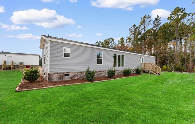 141 Feather Dr, Georgetown, SC 29440