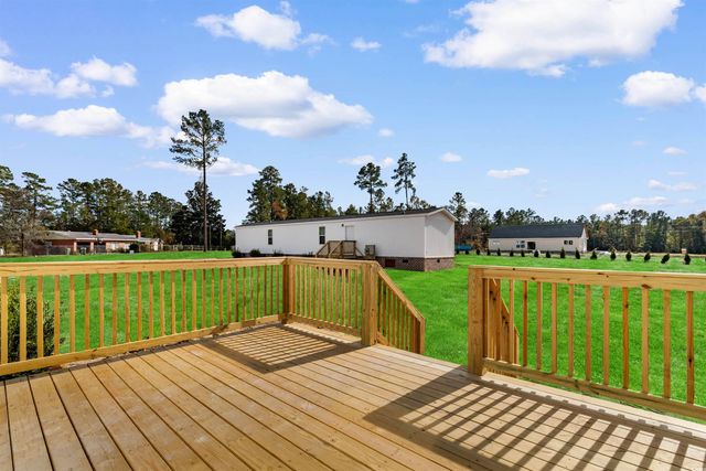 141 Feather Dr, Georgetown, SC 29440