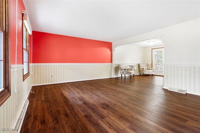 327 39th Street SW, Canton, OH 44706