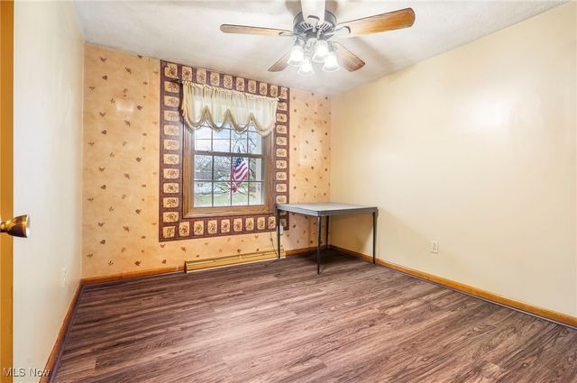 327 39th Street SW, Canton, OH 44706