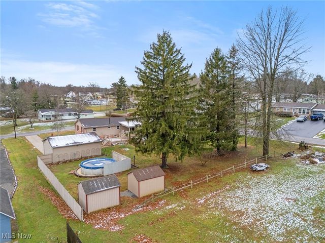 327 39th Street SW, Canton, OH 44706