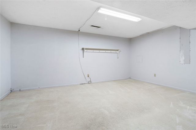 327 39th Street SW, Canton, OH 44706