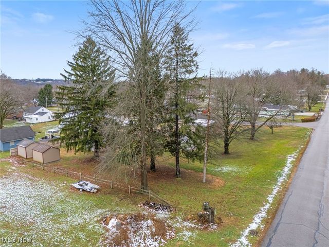 327 39th Street SW, Canton, OH 44706