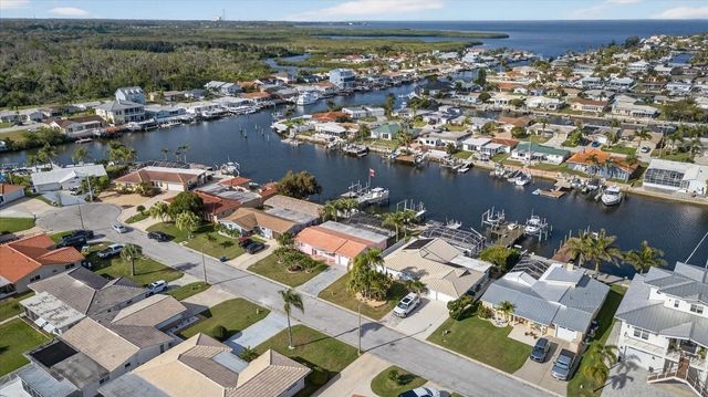 4927 FORESTAY COURT, New Port Richey, FL 34652