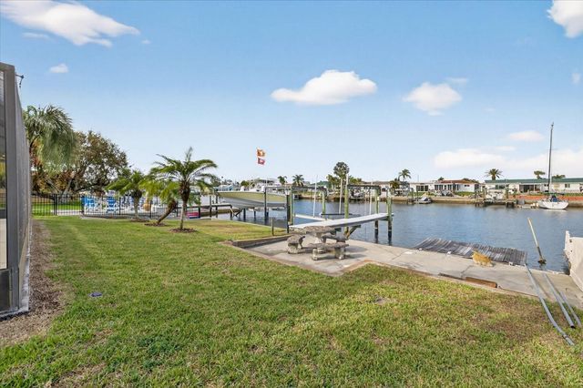 4927 FORESTAY COURT, New Port Richey, FL 34652