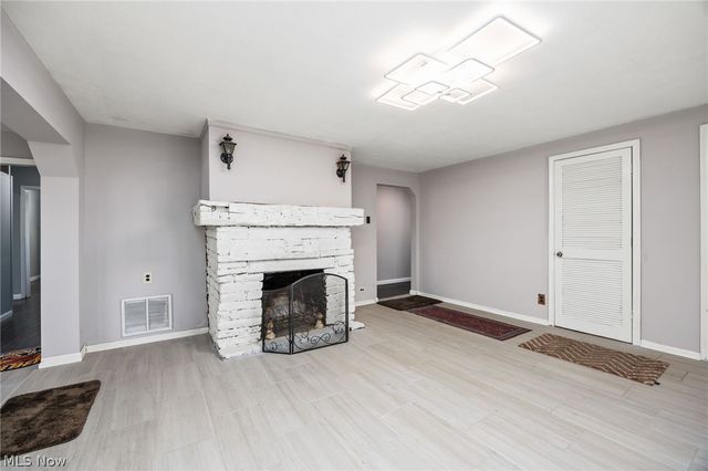 4942 Lear Nagle Road, North Ridgeville, OH 44039