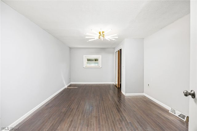 4942 Lear Nagle Road, North Ridgeville, OH 44039