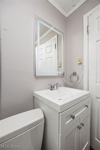 4942 Lear Nagle Road, North Ridgeville, OH 44039