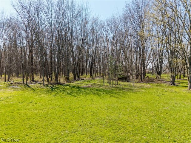 4942 Lear Nagle Road, North Ridgeville, OH 44039