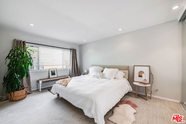 445 Washington Boulevard 10, Marina Del Rey, CA 90292