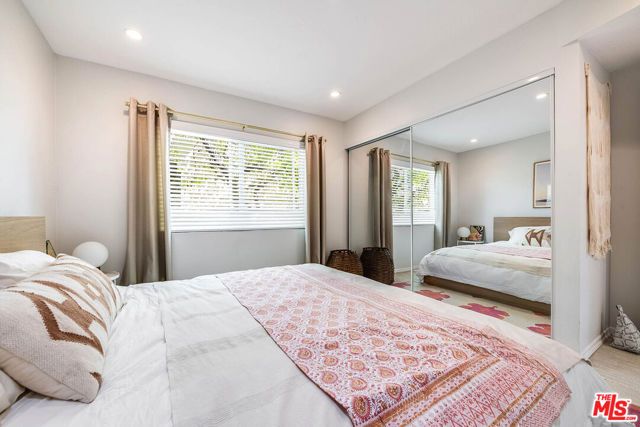 445 Washington Boulevard 10, Marina Del Rey, CA 90292