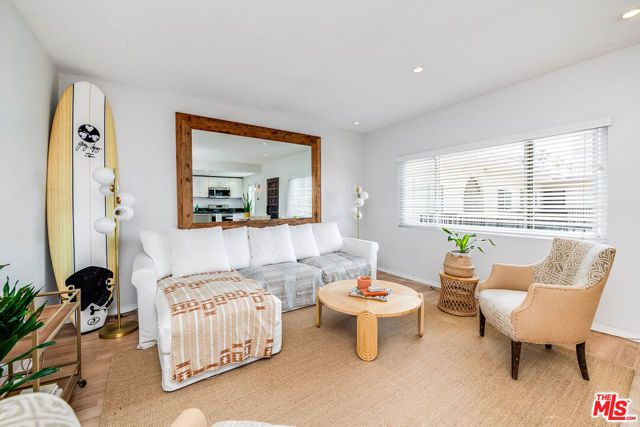 445 Washington Boulevard 10, Marina Del Rey, CA 90292