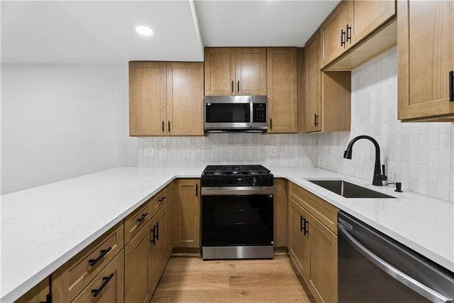 2965 Pharr Court South NW 118, Atlanta, GA 30305