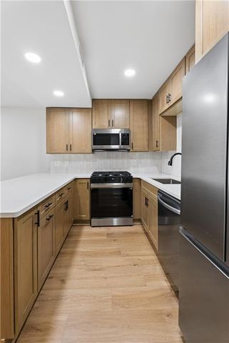2965 Pharr Court South NW 118, Atlanta, GA 30305