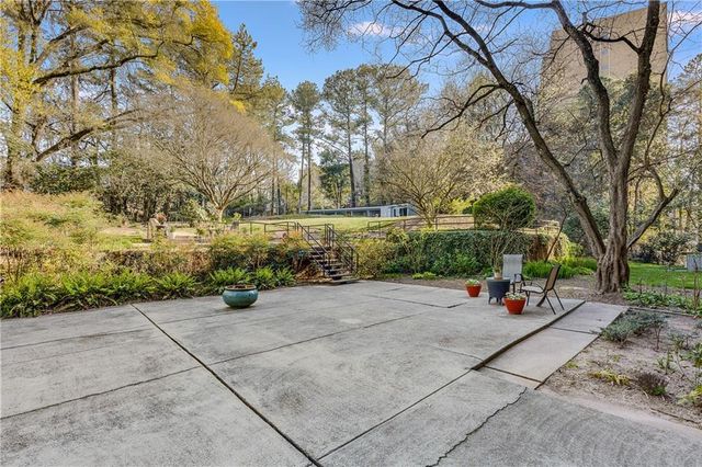 2965 Pharr Court South NW 118, Atlanta, GA 30305