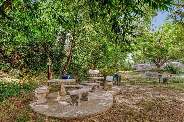 2965 Pharr Court South NW 118, Atlanta, GA 30305