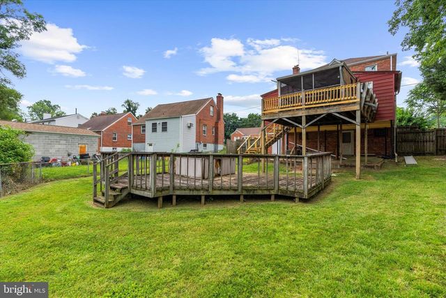 4913 RUSSELL AVE, Hyattsville, MD 20782